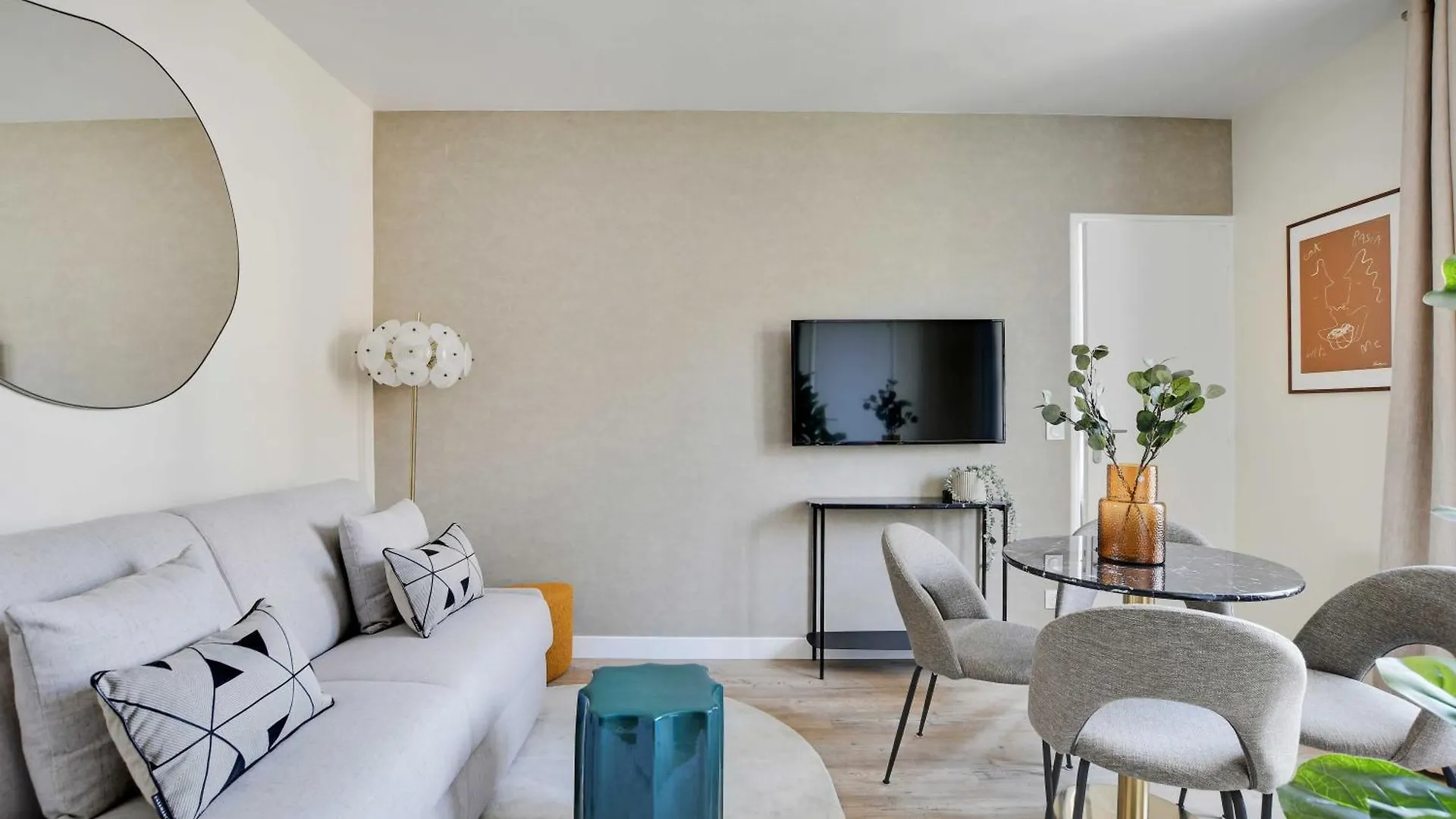 Cosy Apartment - 1Bdr For 3P - Ivry-Sur-Seine 0*,  France